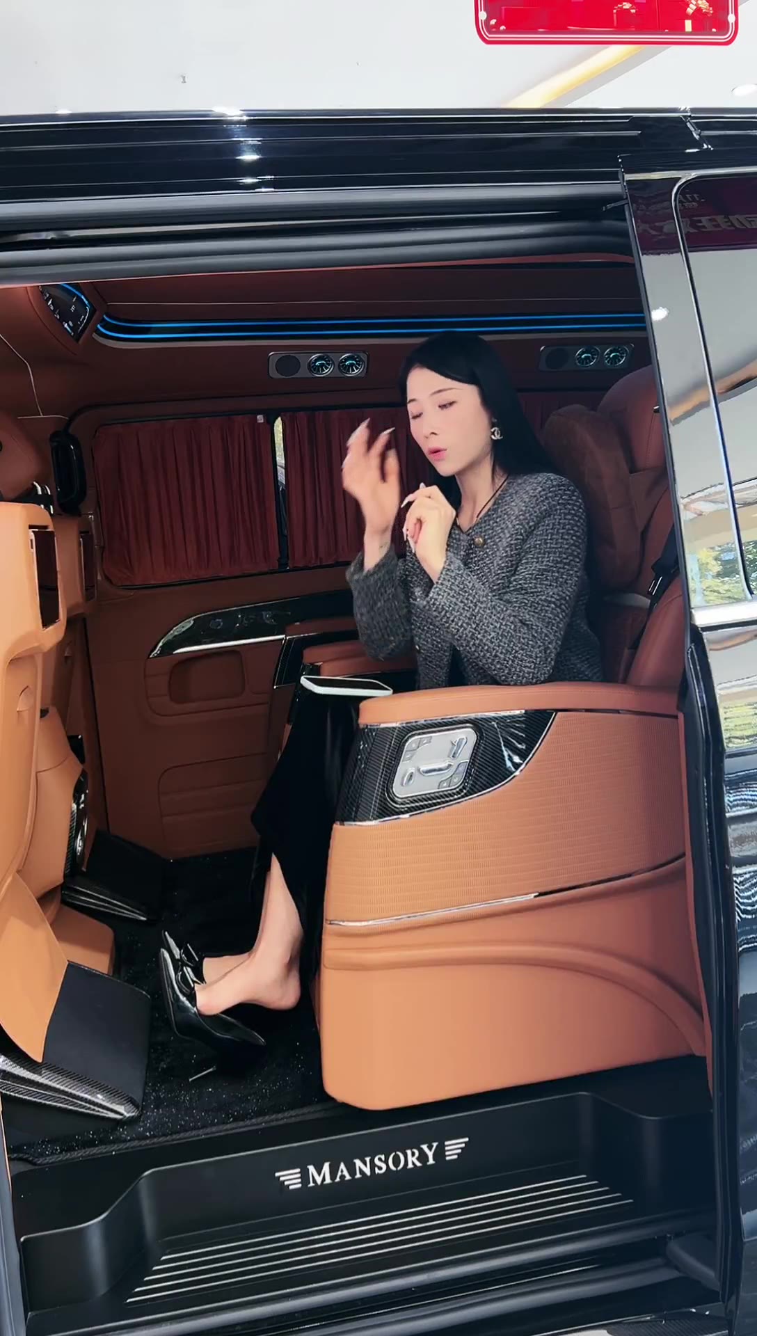 [名车汇pj]2024年11月26日