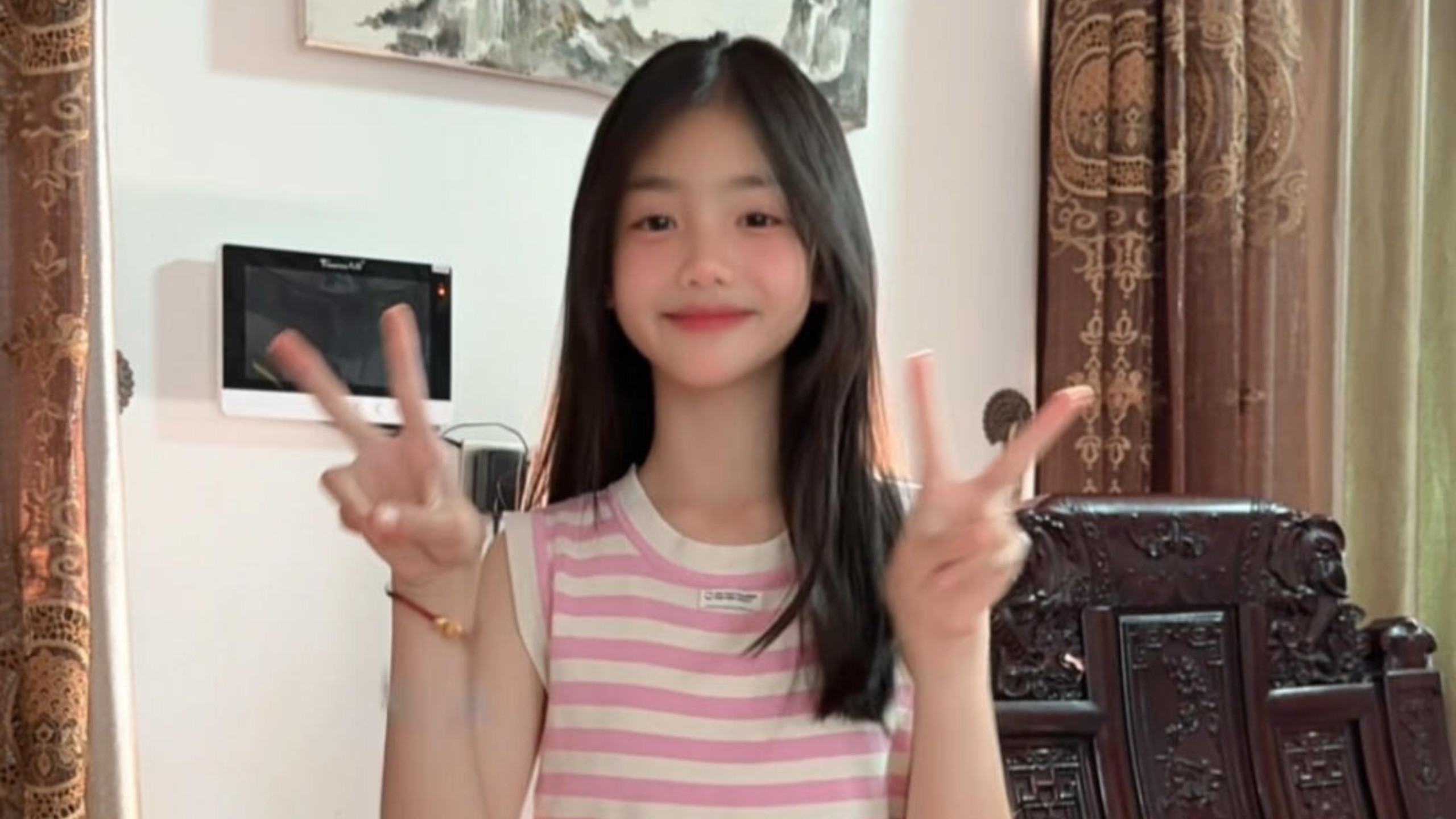 小予姐姐·夹心摇舞蹈