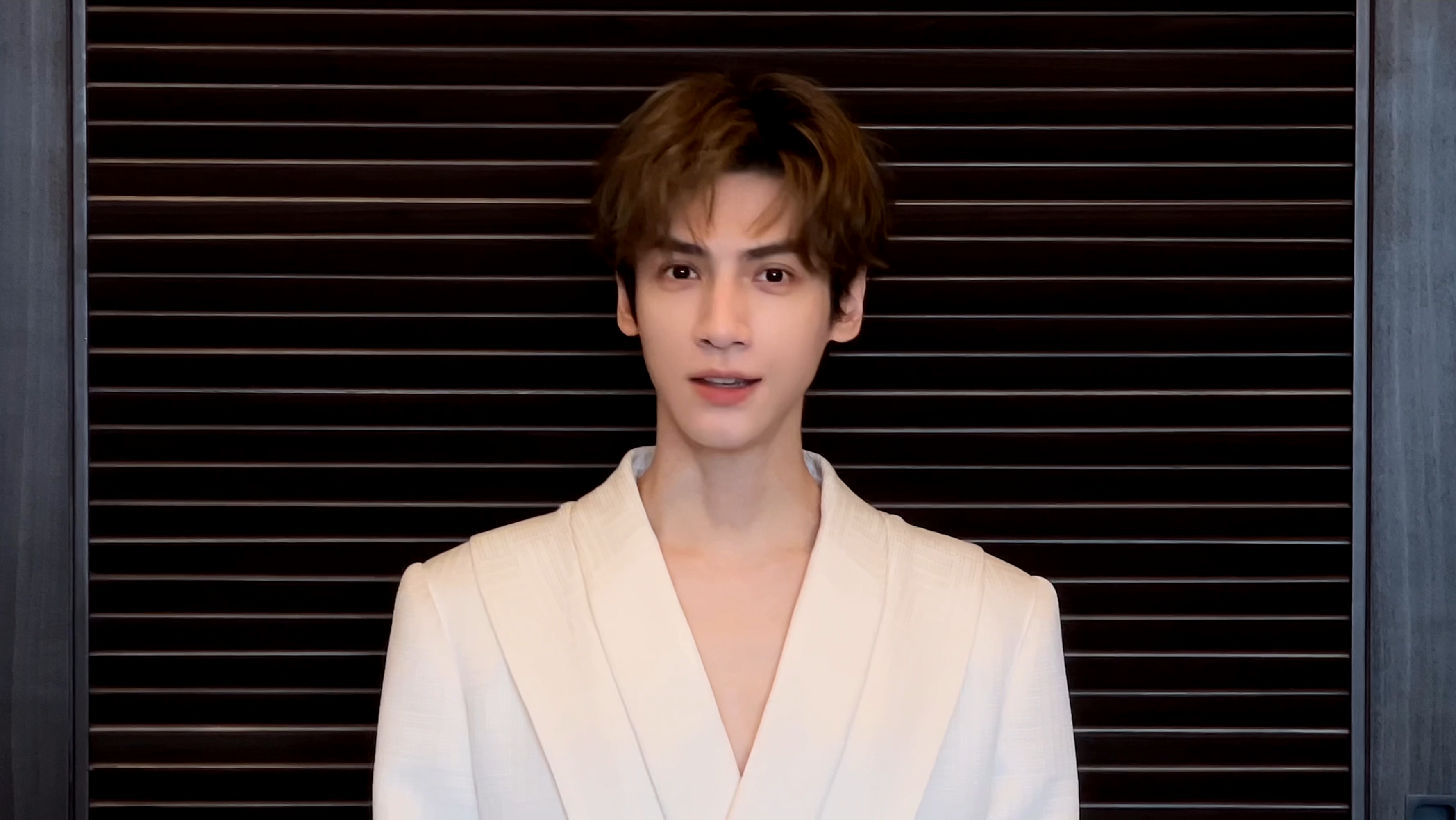 10月2日与罗云熙相约临沂琅琊国潮音乐节