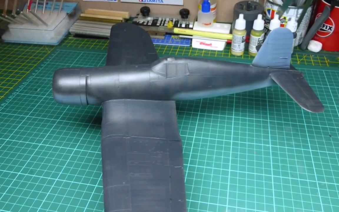 田宫1/ 32 沃特 f4u-1 海盗式战斗机 p11# 60324