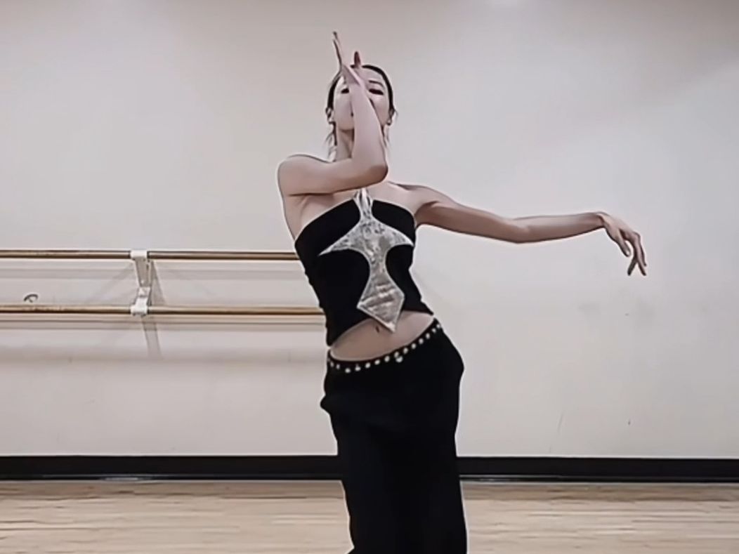 没人能真正拒绝傣毒的女人