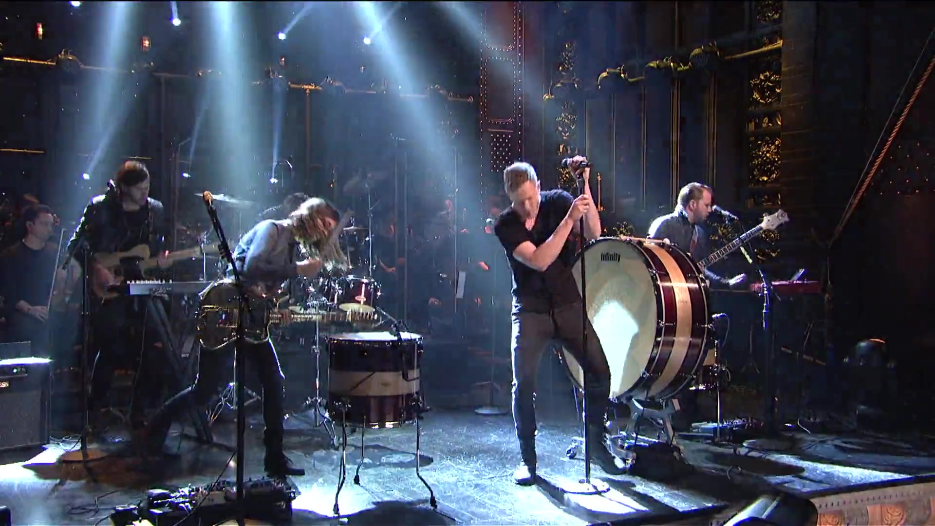 imaginedragonsradioactiveliveonsnlftkendricklamar