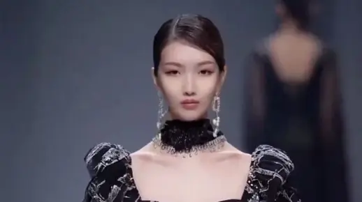 深圳时装周模特李天舒