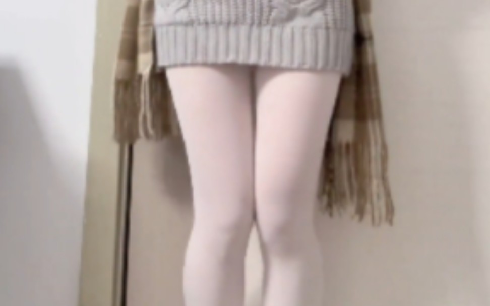 I say thick white just looks better than thin silk