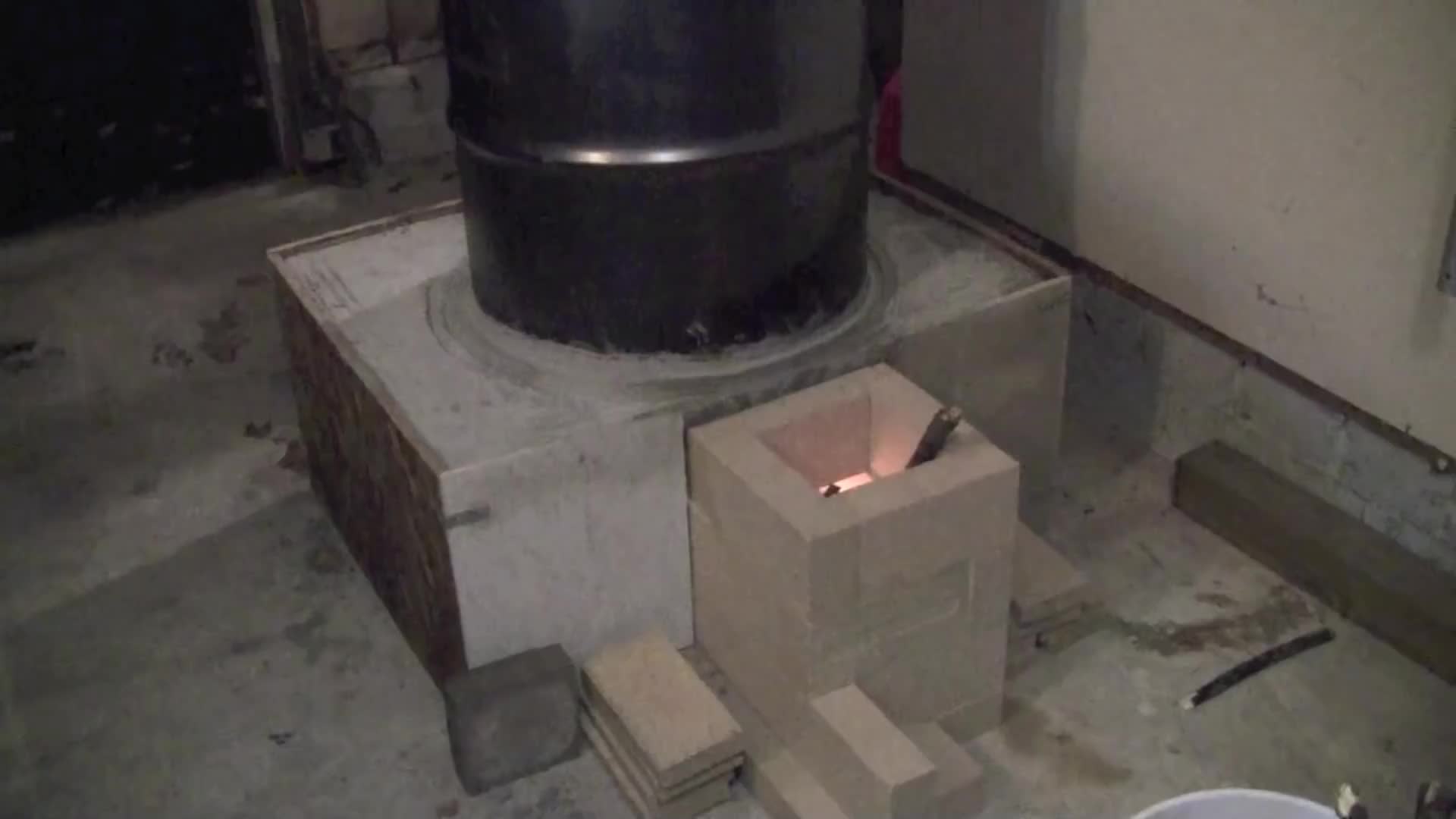 火箭炉的工作原理《how does a rocket stove work
