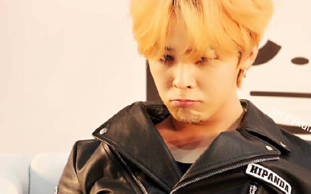 权志龙属于哪种声音,娃娃音吗?