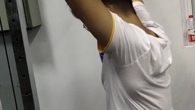 上斜俯卧撑角度 8d858b0e1e04c4ecb6cb4cacdd774f4af341aace.jpg@280w_158h_1c_100q.jpg