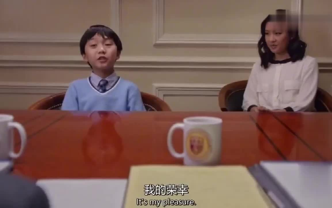 初来乍到：华裔小孩到外国私立学校面试，一开口就把外教震住