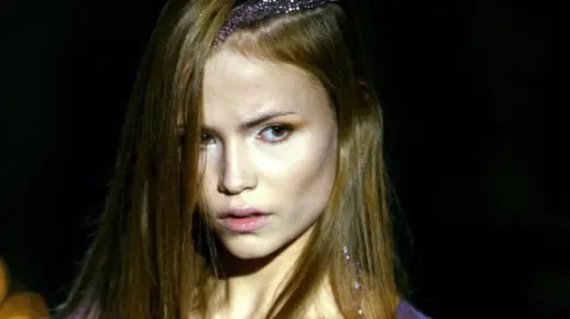 【秀场回顾】台步青嫩的少女妖婆: Maurizio Galante Haute Couture Spring Summer 2003.