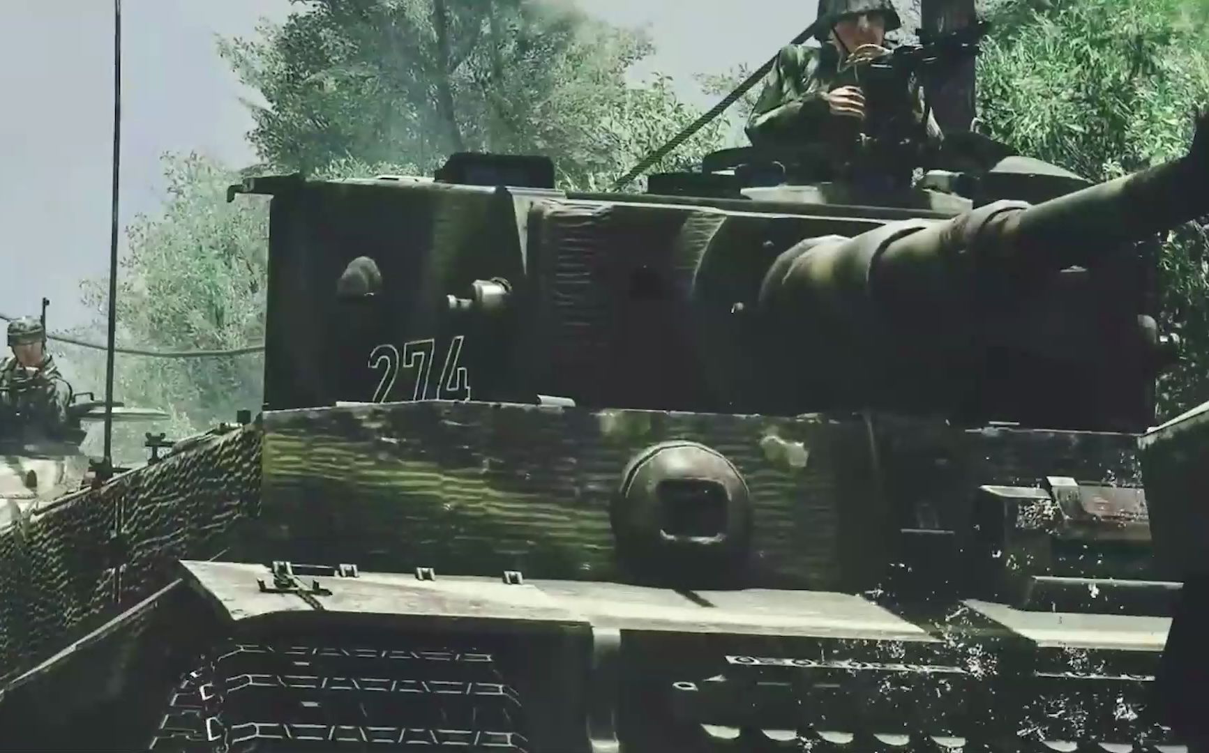 电影当盟军谢尔曼坦克遭遇虎式坦克