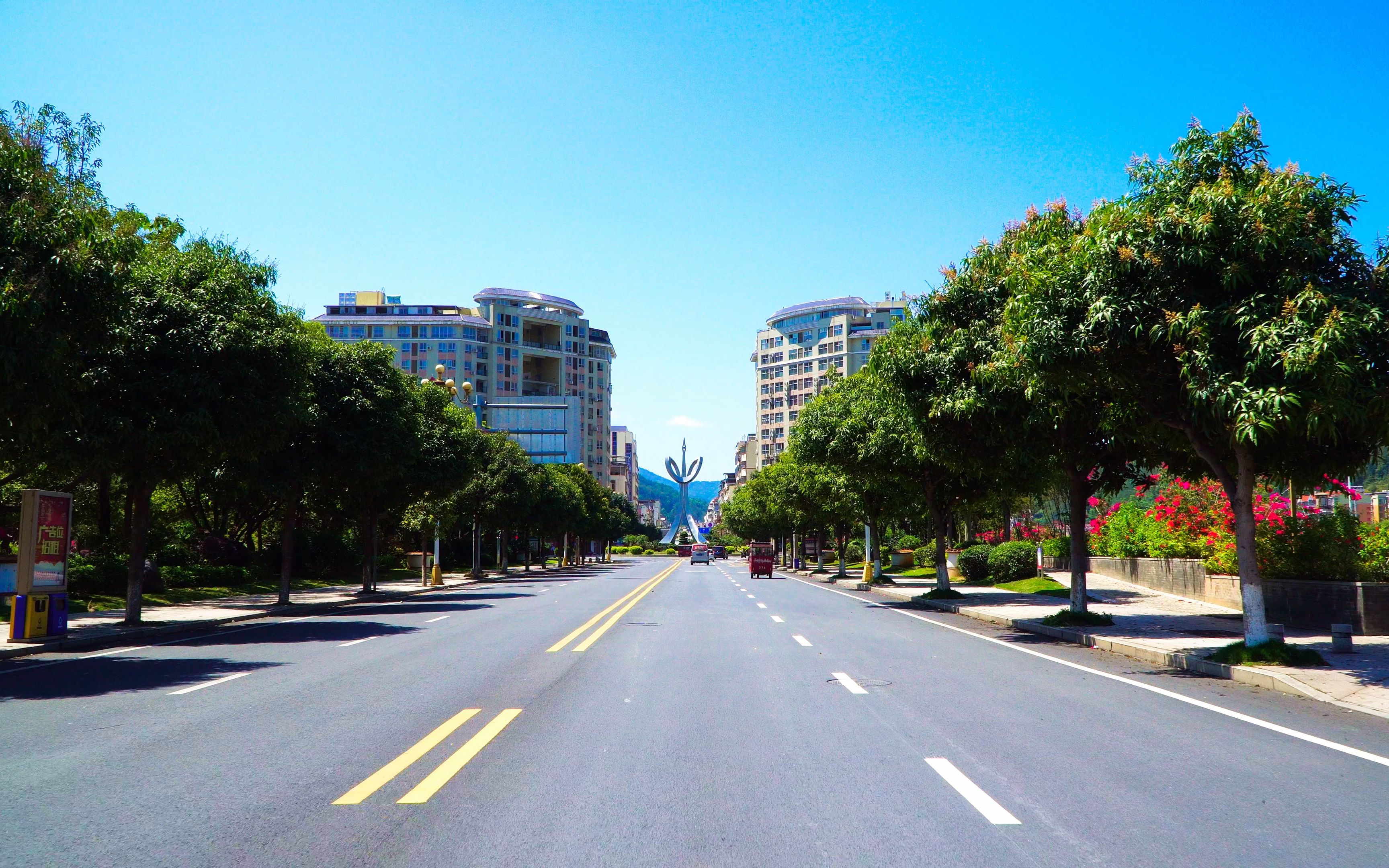 永定凤城街景:永定门—汽车站(龙岩市永定区)