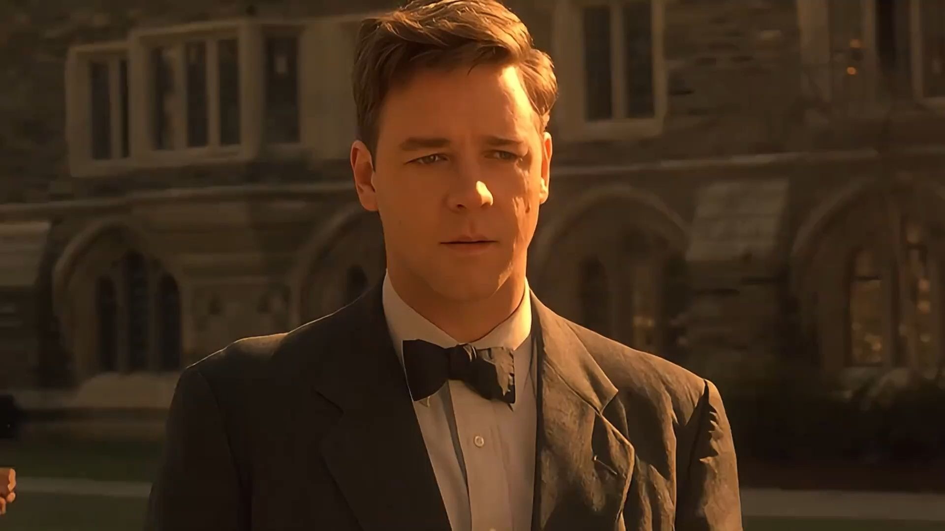 这个名校高材生突然意识到，同学丑陋的领带上，竟有着一道完美的数学公式.