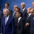 各国领导人在北约峰会合影