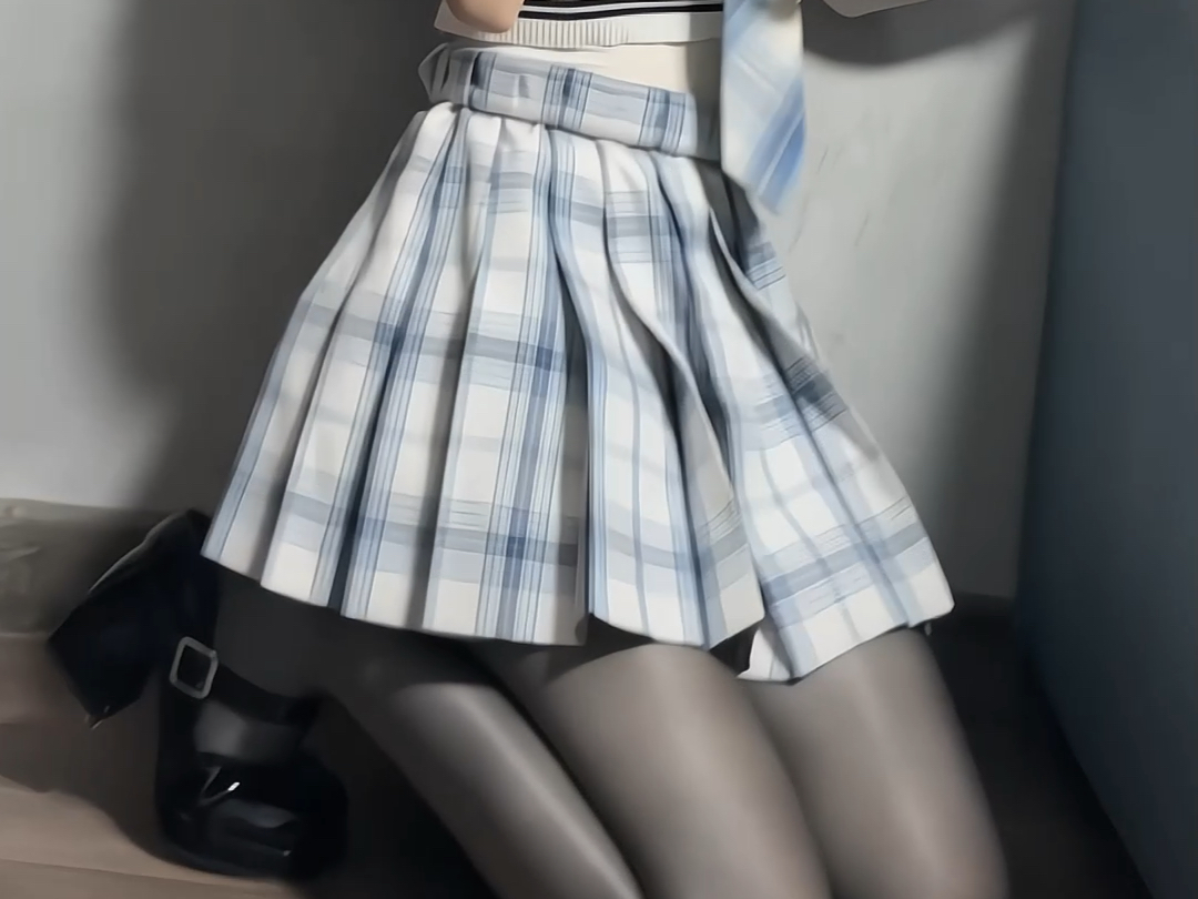 Bang. Sheriff's Gray and Cream.