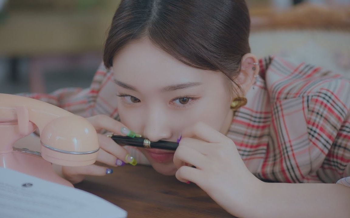 【中字】请夏(CHUNG HA) "请在此写下 (Feat. pH1)" MV哔哩哔哩bilibili