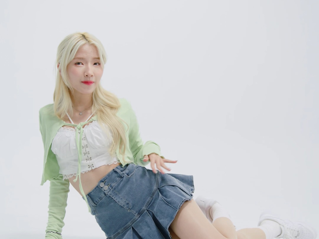 徐英 LOVE DIVE 220504