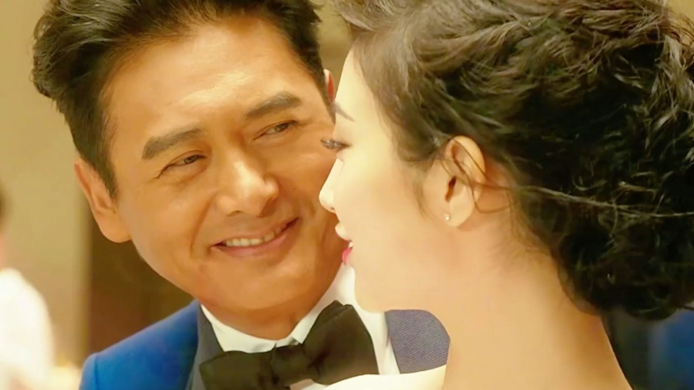 “高先生良心啊，才收5个点，美团都要收30个了，《澳门风云》高先生洗钱才收5个点，简直就是大慈善家