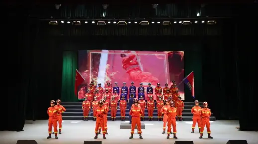 《练为战》——鄢陵县大队