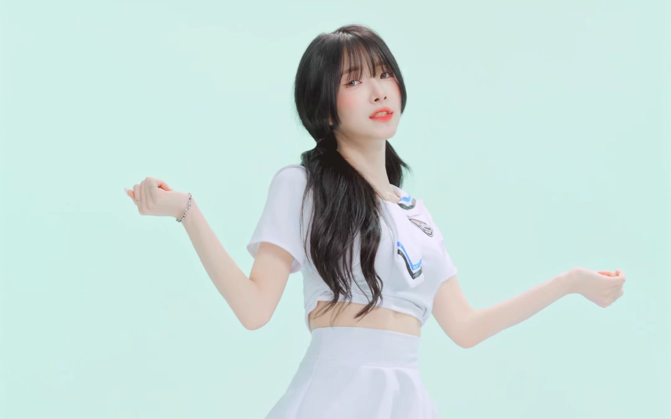 Seo Young, Glass Bead, Student Clothing