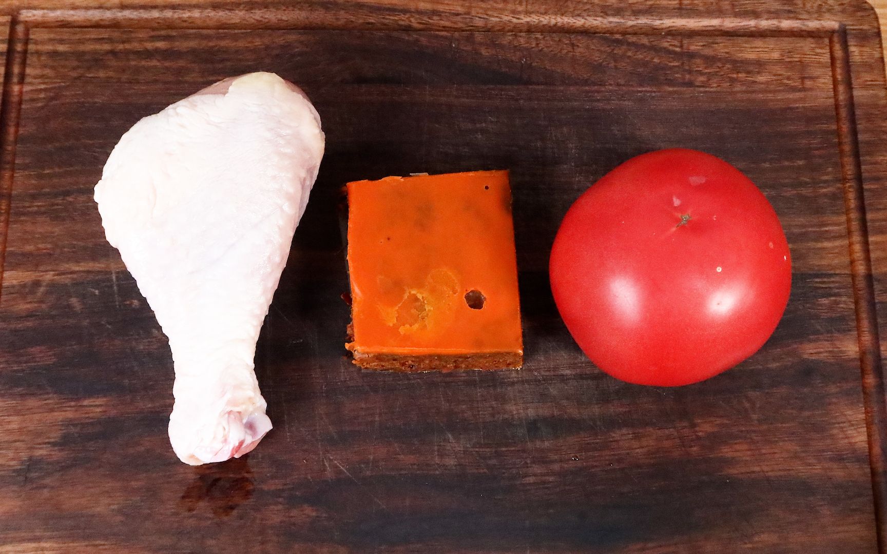 这视频真离谱！不对。。这番茄火锅鸡真香！！！