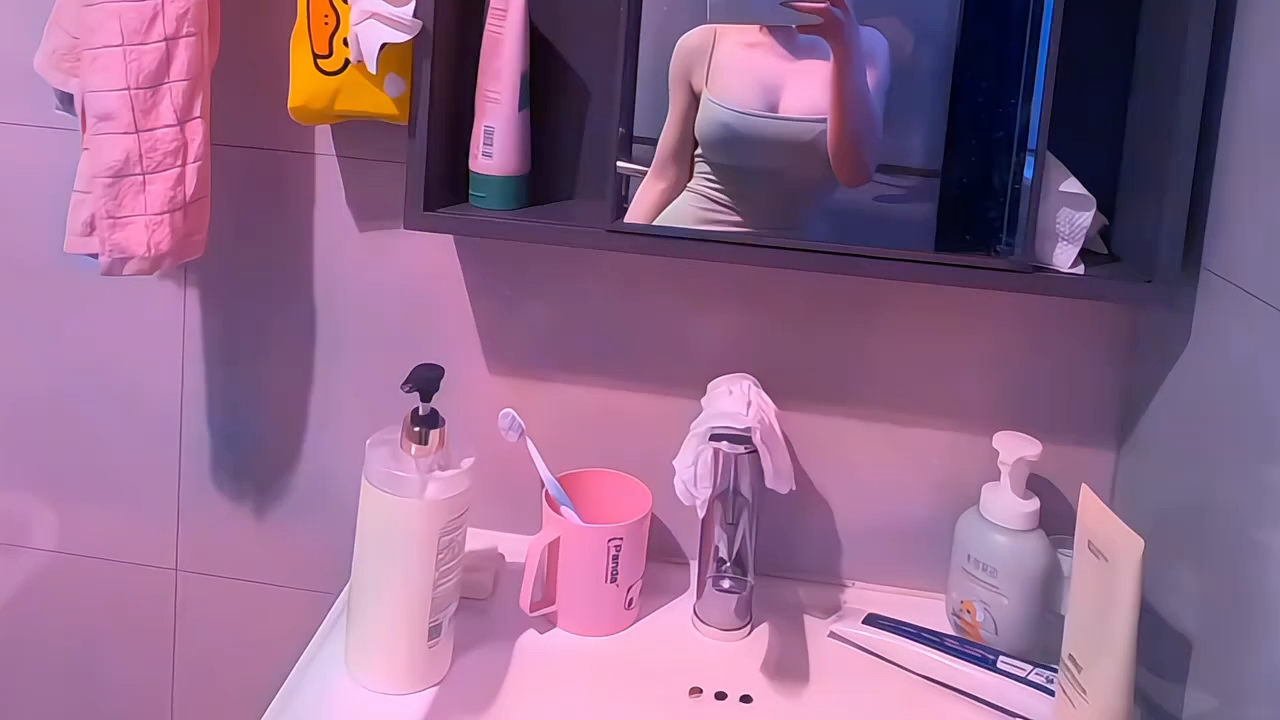 Your wife is online.