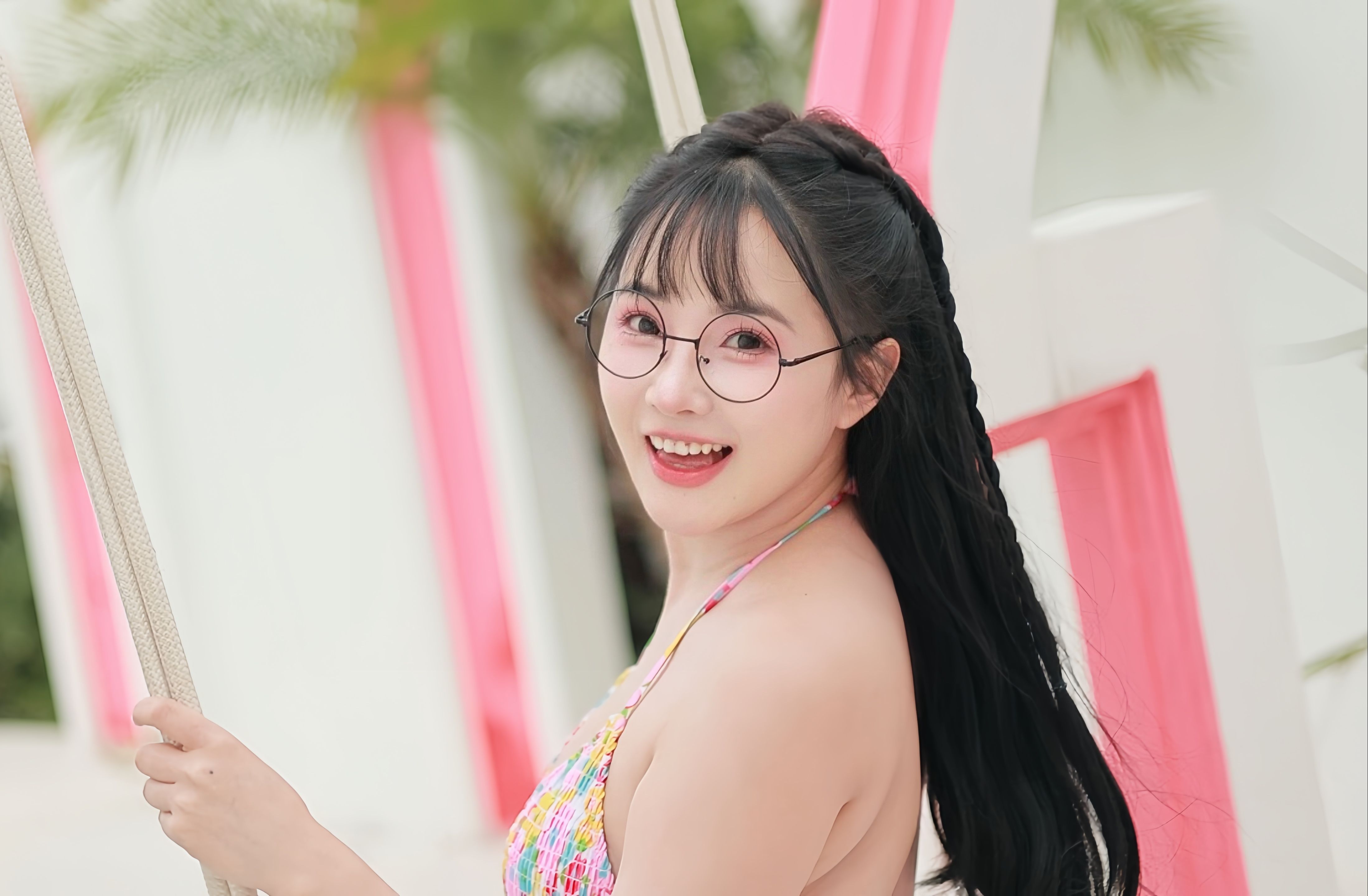 Come with me to where the wind blows.