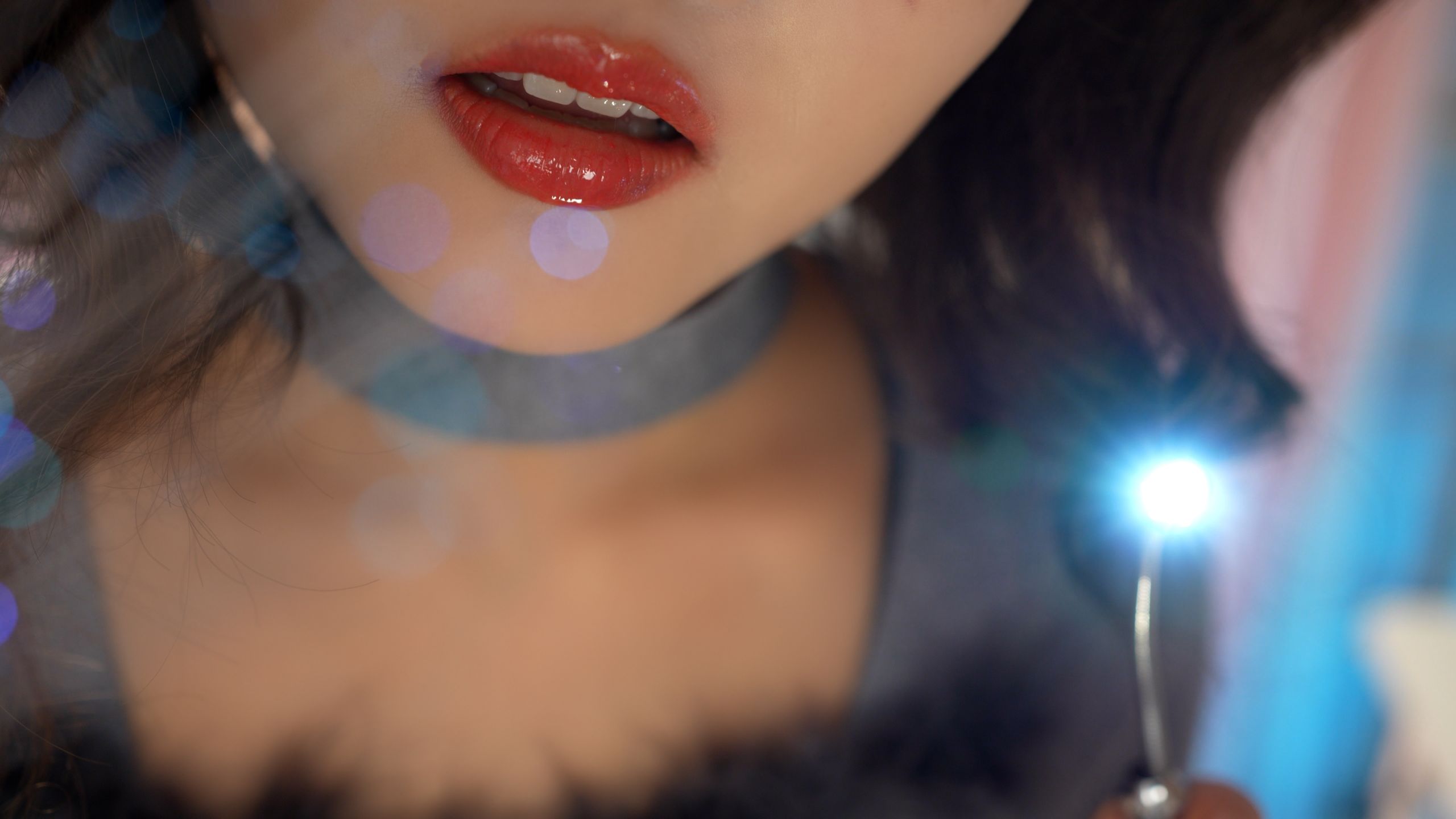 舒服到脑袋融化噜...🫠各种灯光触发与口腔音组合技！视觉听觉双重升天😍♢梵拉ASMR【4K/Hires无损音质】