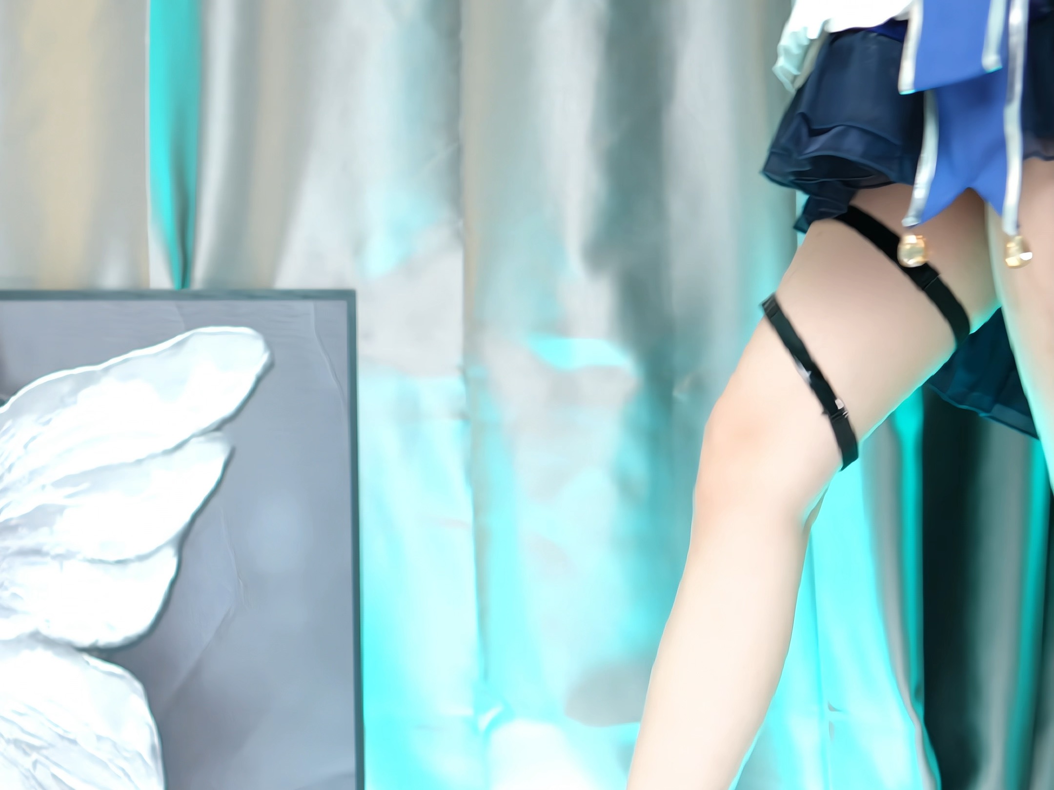 Tiny Water Maid, take it down.