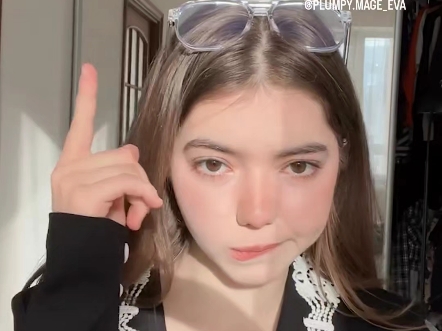 海外博主分享:plumpy-牢大爱看onlyfans-牢大爱看onlyfans-哔哩哔哩视频