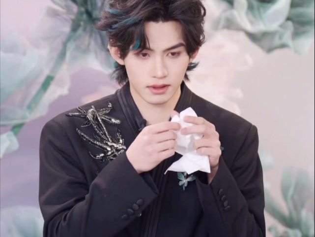 【读粉丝来信】三封信 泪洒直播间