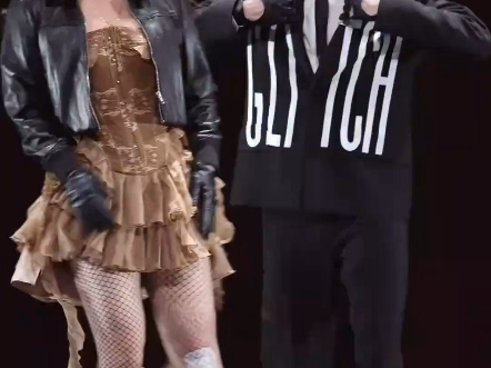 马思纯丝袜热舞现场直拍镜头