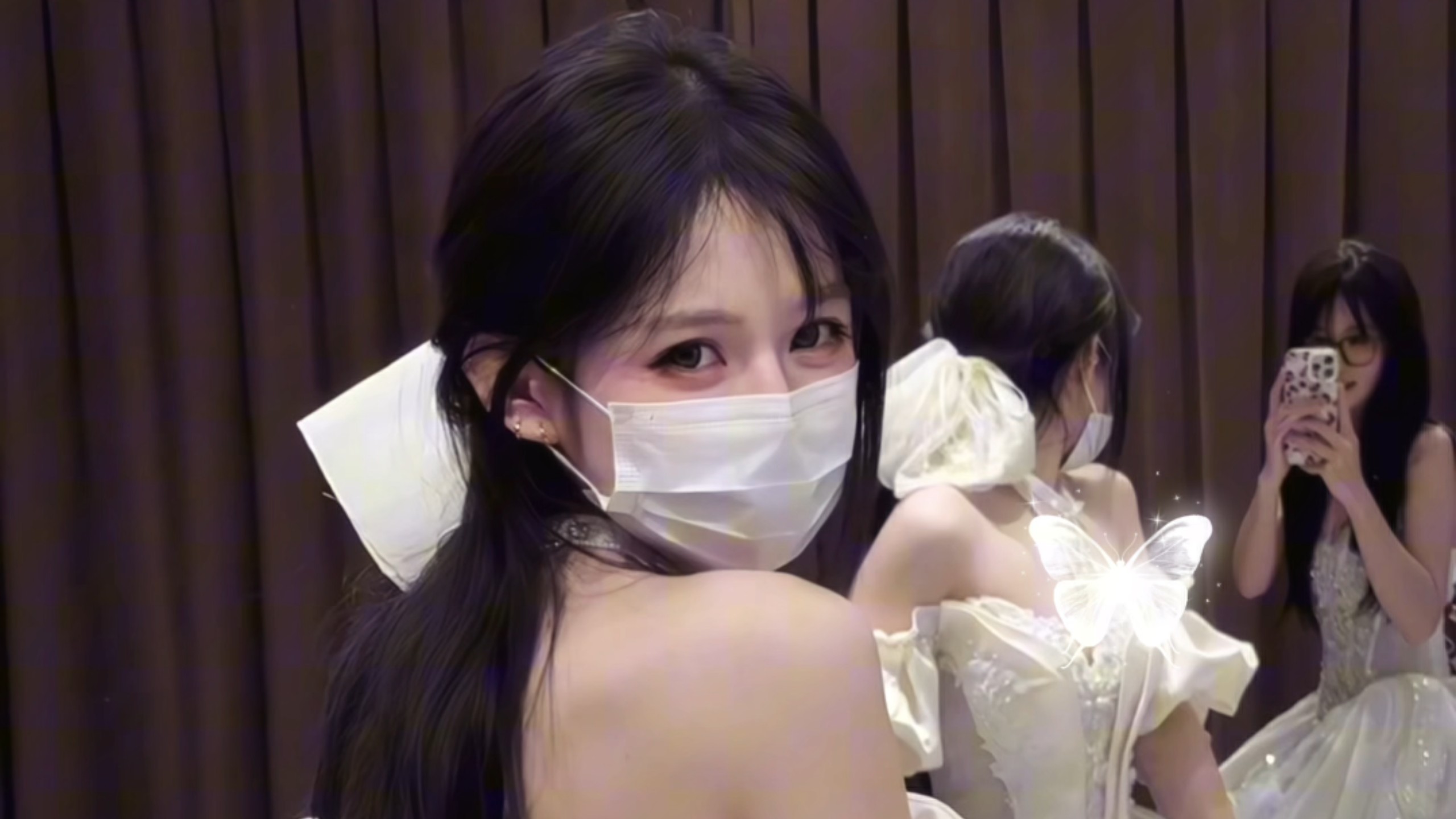 不是说侧颜会很忧郁吗闺蜜