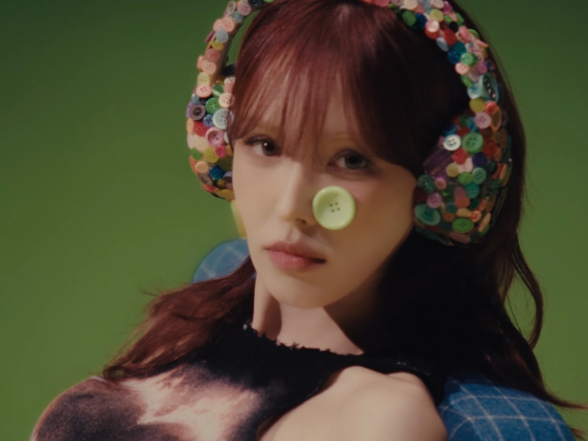 WENDY 最新Solo曲Sunkiss MV公开