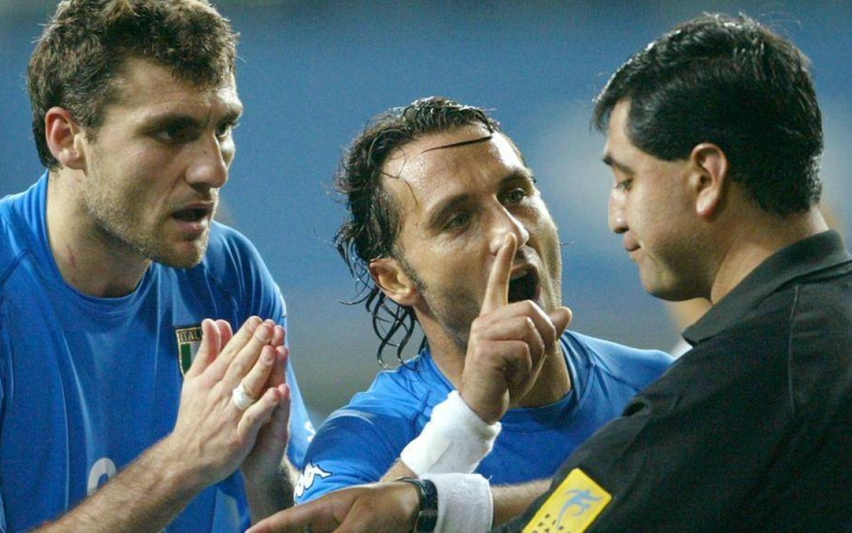 世界杯史上“最黑黑哨”莫雷诺，17年后终于认错
