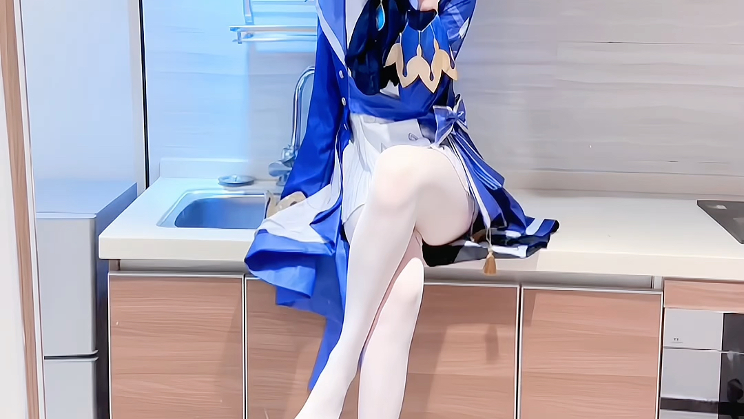 [Kitten Sauce Lori] The latest video is here, check it out!