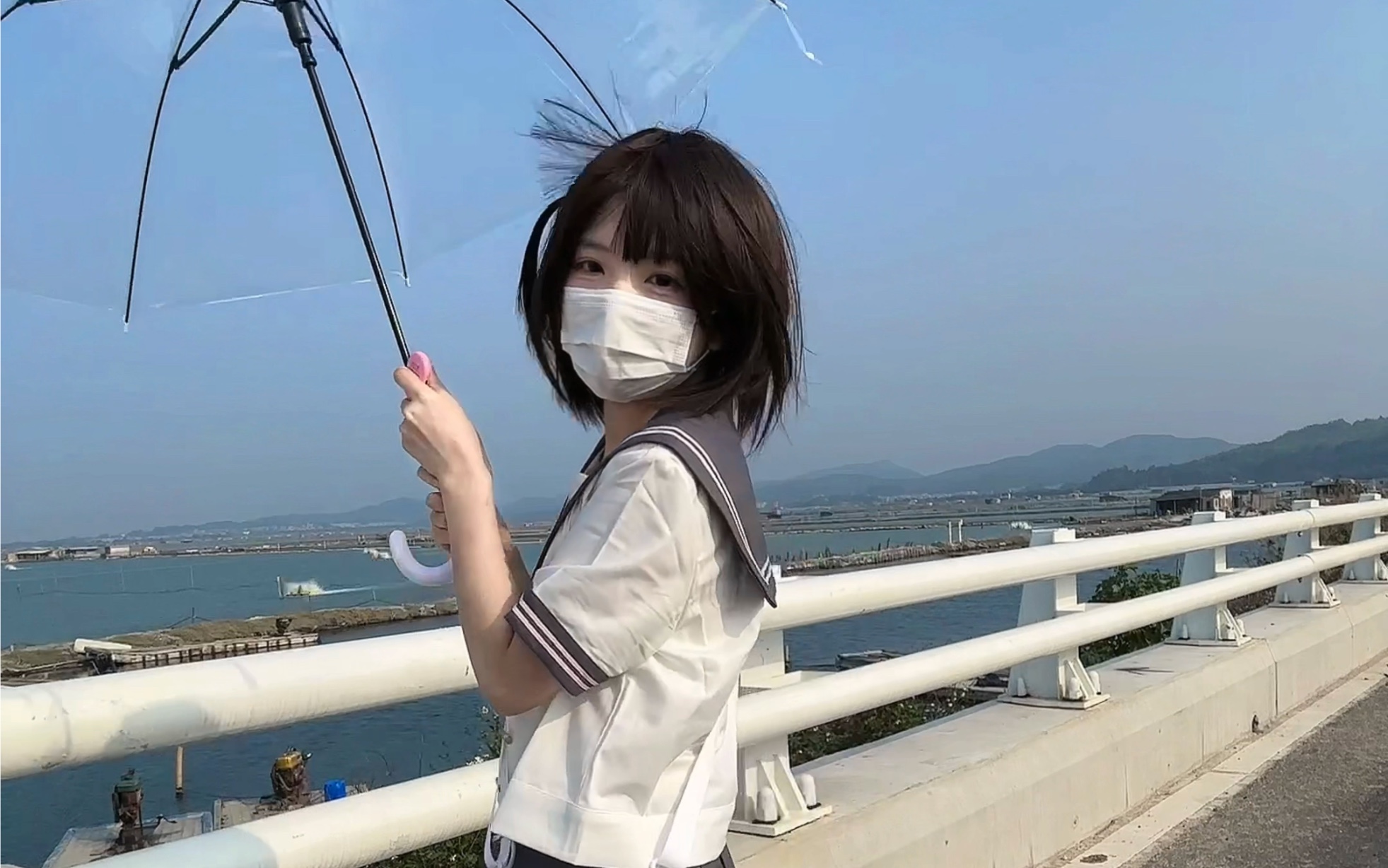 Let's blow the sea breeze together.