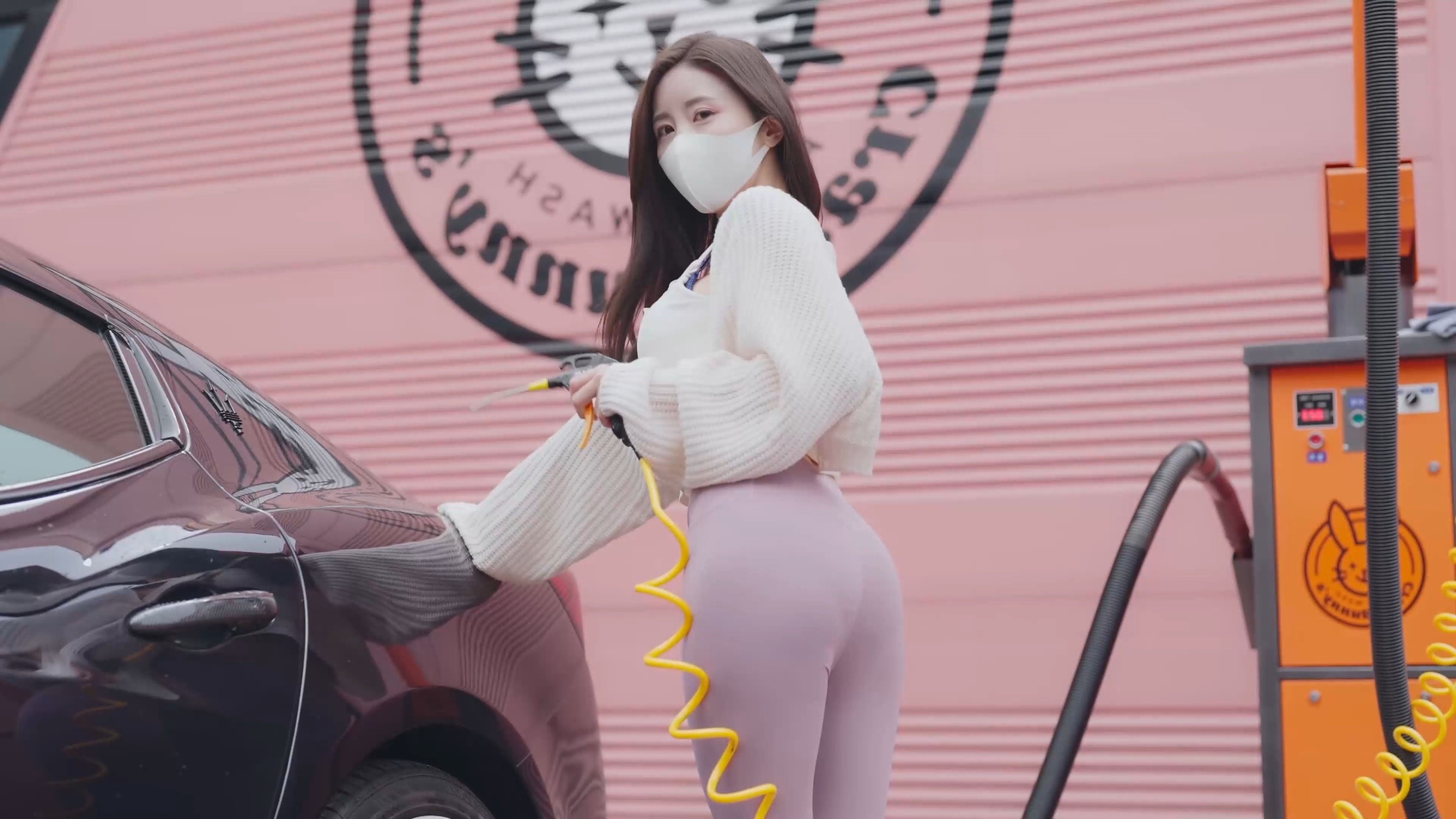 Miss Rose's Yoga Wear Car Wash Portraits VLOG