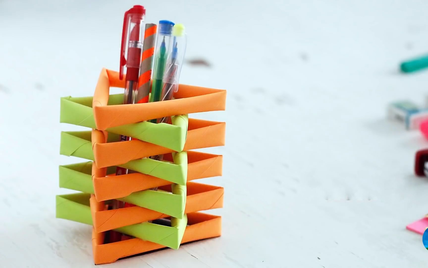 文艺咖不容错过的创意编织笔筒DIY，简单美观又环保！_哔哩哔哩_bilibili
