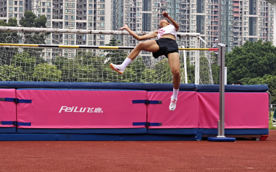 1.59米 广东实验中学校运会女子跳高纪录 -高一