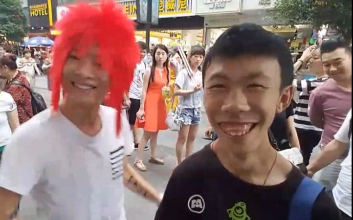 【杀马特】偶遇一个超级大帅哥_搞笑_生活_bilibili