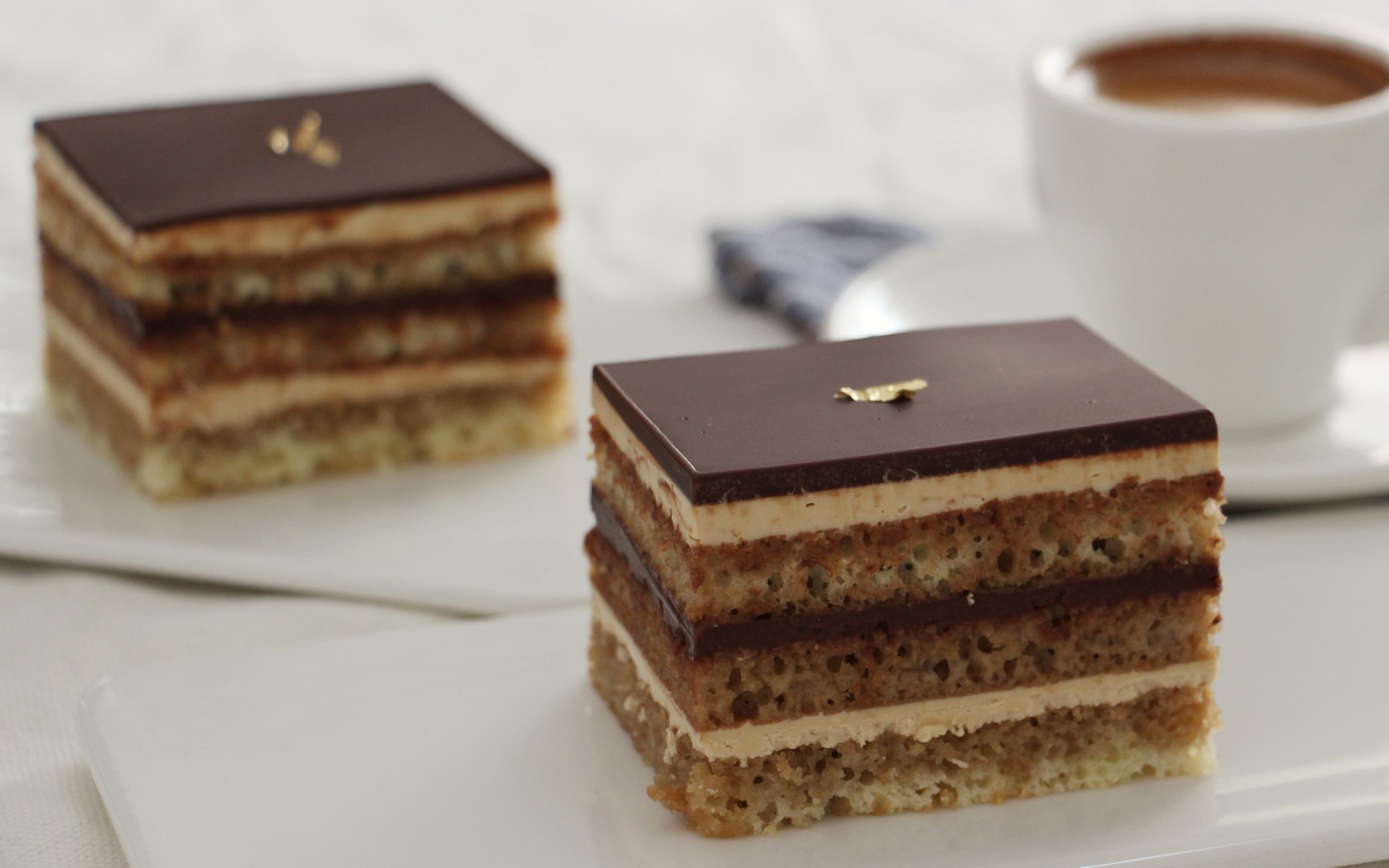 教学歌剧院蛋糕opéra巧克力和咖啡完美的碰撞一款不得不尝的法式甜点