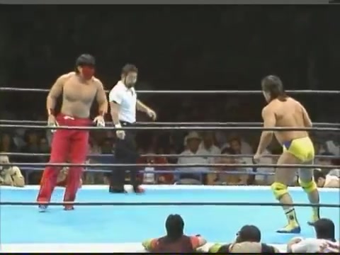 驰浩 vs.武藤敬司 - NJPW - [14.09.1990]_哔哩哔哩_bilibili