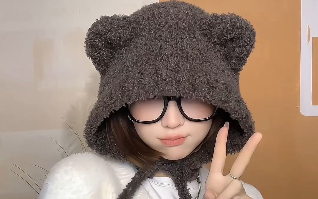 小熊帽的7种佩戴教程 解锁新姿势