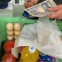 记录小伙在日本农村打工的底层生活，下班去超市买菜花了160块