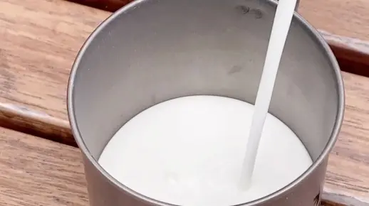 全脂牛奶是什么？什么是低脂牛奶？全脂低脂怎么区分？