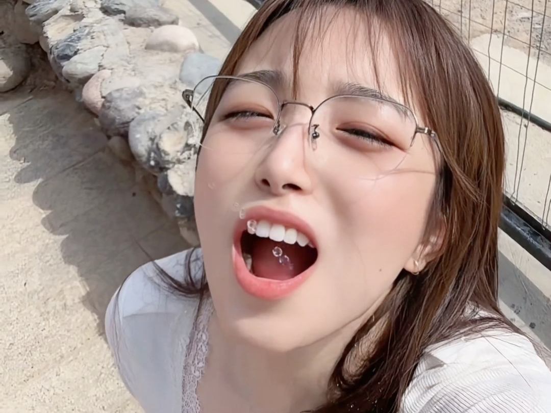 I'm so thirsty. I'm drinking water.