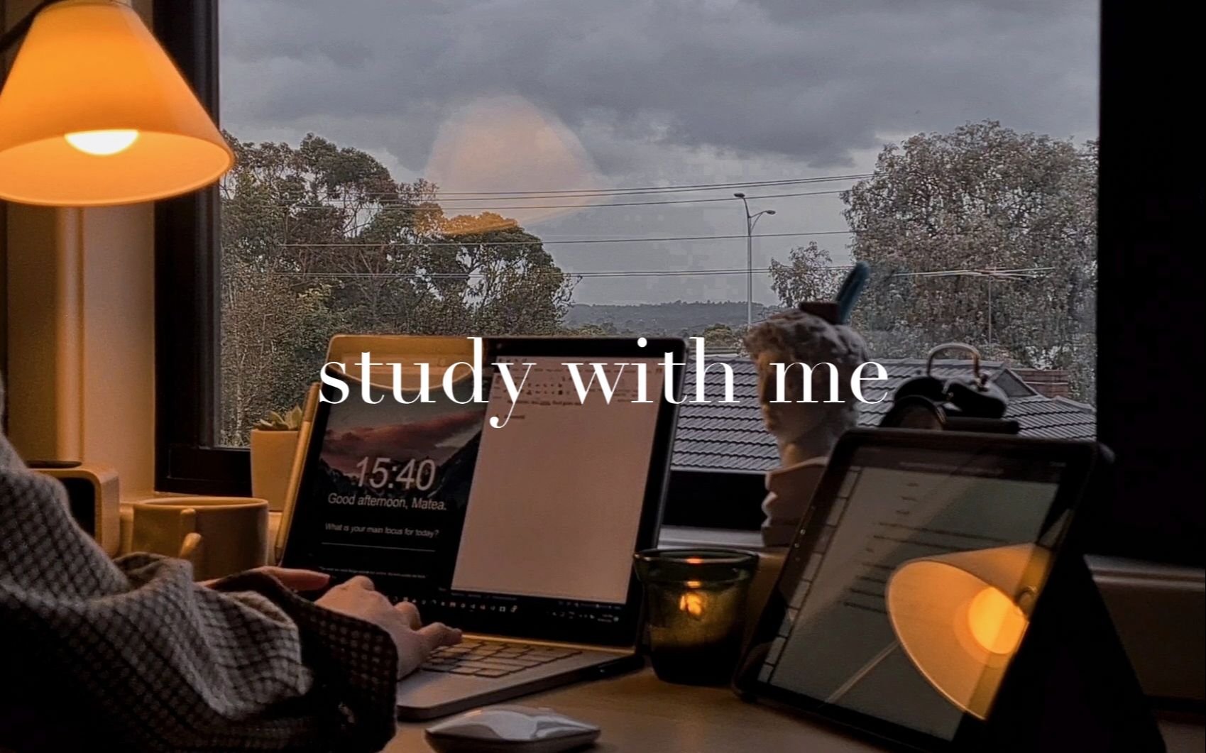 study with me | 雨天窗边自习室 | 沉浸式实时陪伴学习 | 雨声背景音+氛围感咖啡角 | 下雨天的高效独处时刻 | 治愈study vlog