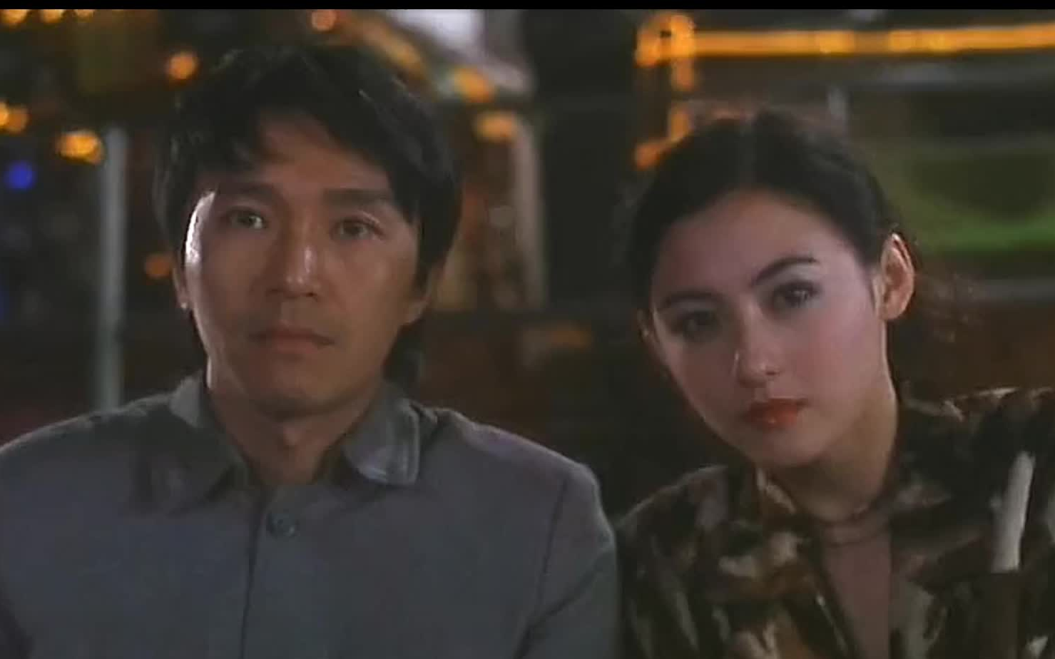 素材:  《喜剧之王》-优酷  《像我这样的人》-酷狗 评论官方微信