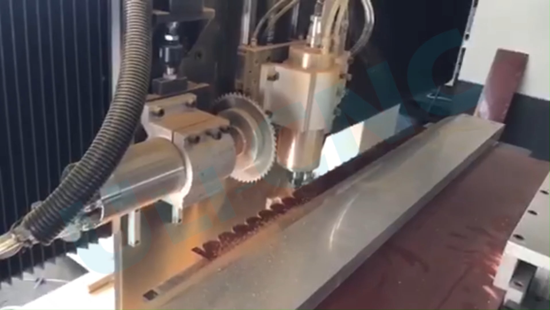 原力高端定制多工序雕刻切割机 玻璃纤维制品四轴打孔下料机