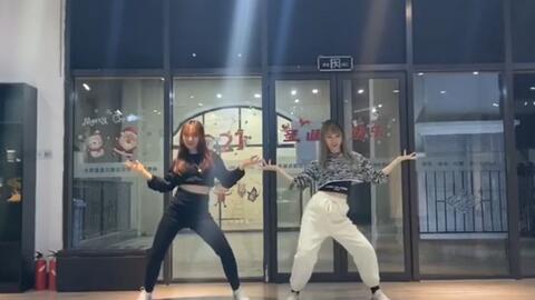 舞蹈视频大全抖音 9f2d7b67956e039fa221f7ac9739d65e5365faa8.jpg@480w_270h_1c